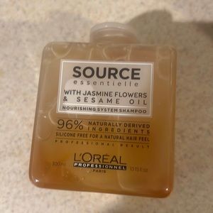 L’Oréal source essentials shampoo with jasmine flower